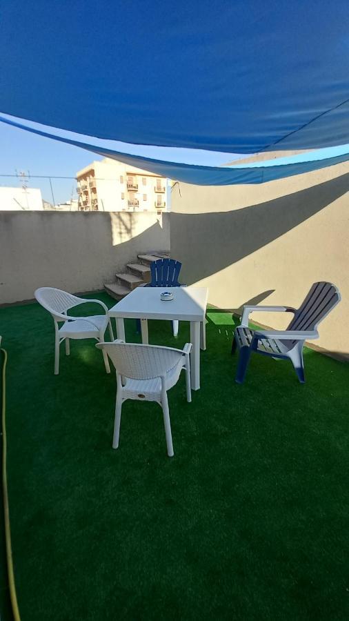 Oltre: Monolocale Con Terrazzo Privato Al Piano Leilighet Trapani Eksteriør bilde